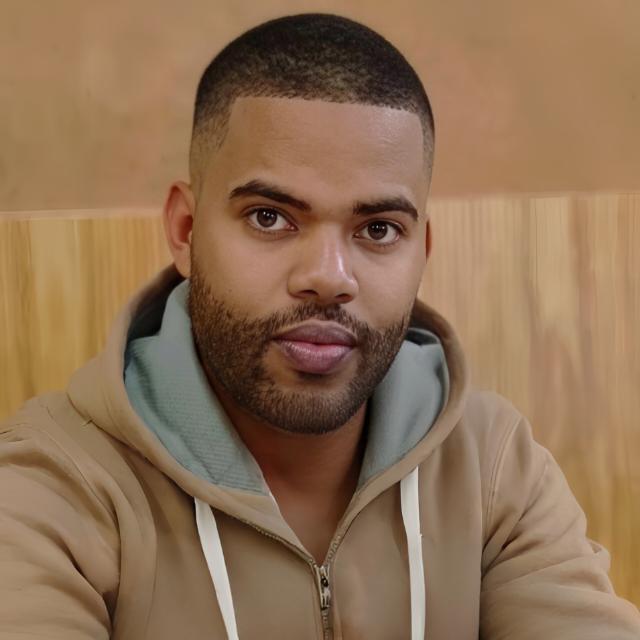 Felipe J Santos